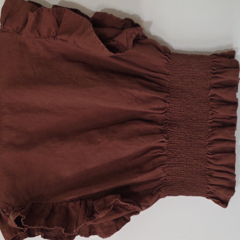 Cupcakes and Cashmere Brown Flutter Sleeve Top - Picture 4 of 8